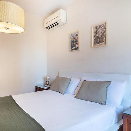 R&B Muntaner Apartment Барселона Екстериор снимка