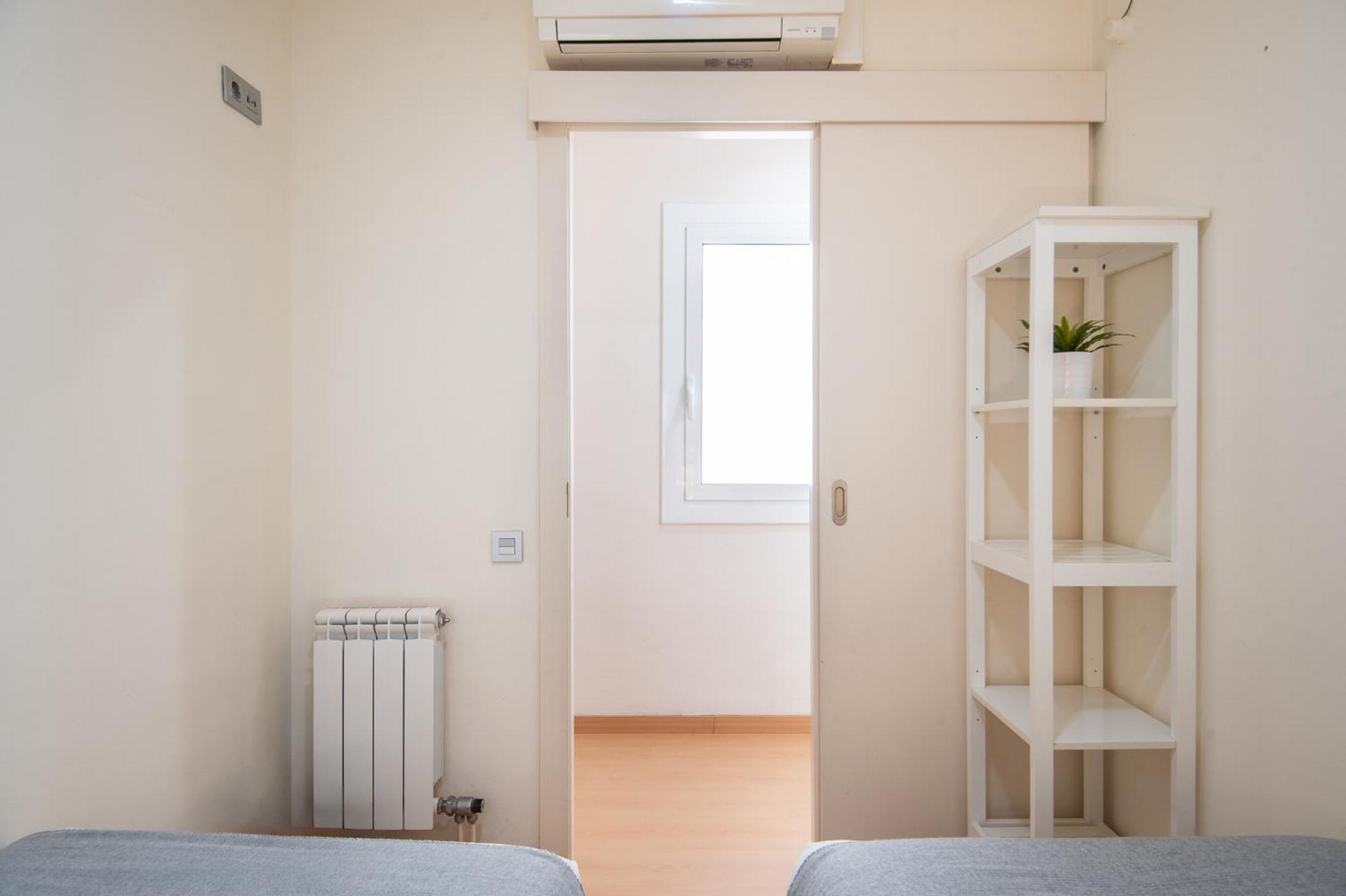 R&B Muntaner Apartment Барселона Екстериор снимка